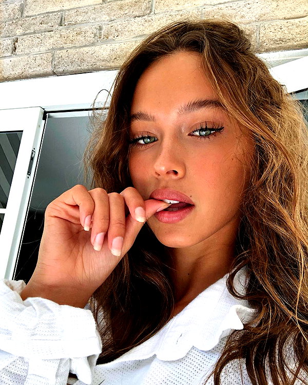 isabellemathersx instagram image archive image
