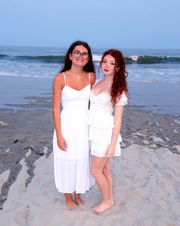 livia._.paige instagram image archive image