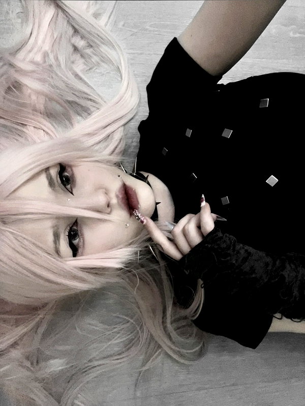 glowmoonshorty instagram image archive image