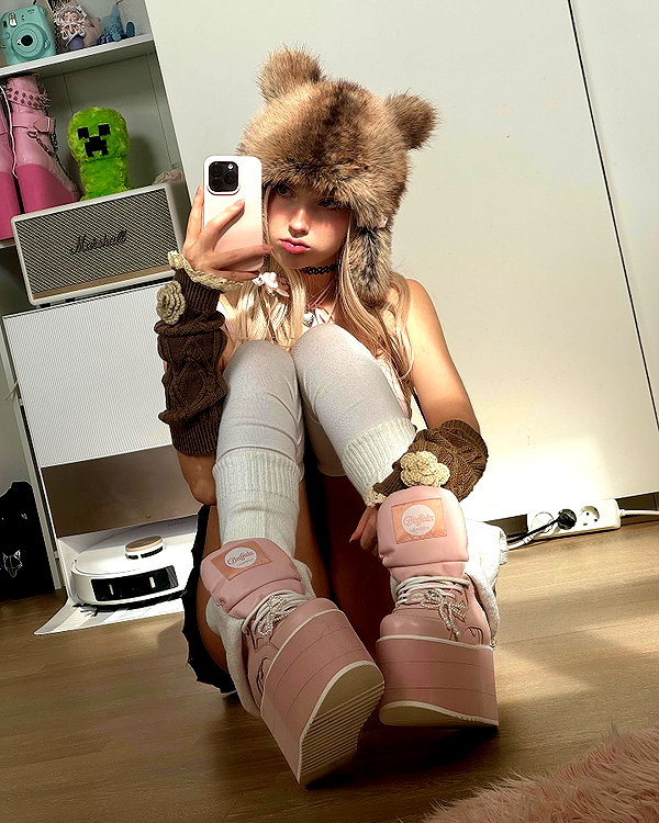 milkiwifey milkiwifey archive image