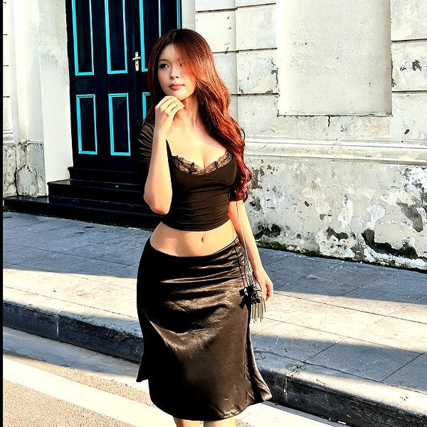 lyhythuedoxinh instagram image archive image