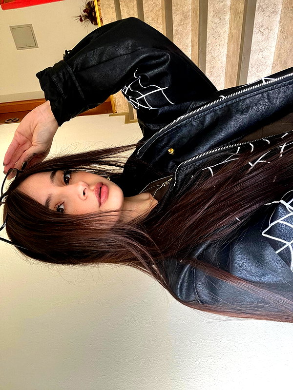 cata.leyah instagram image archive image