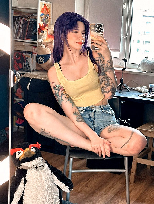 bakabakafuwa instagram image archive image