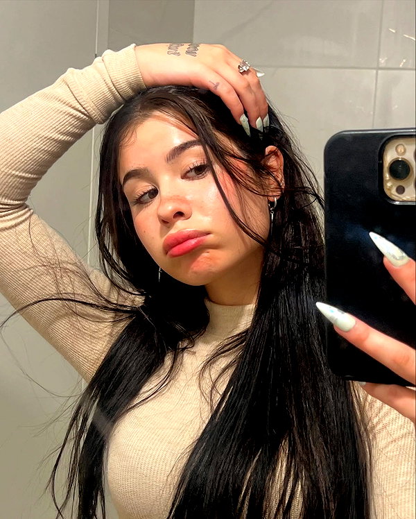 evasela__ instagram image archive image