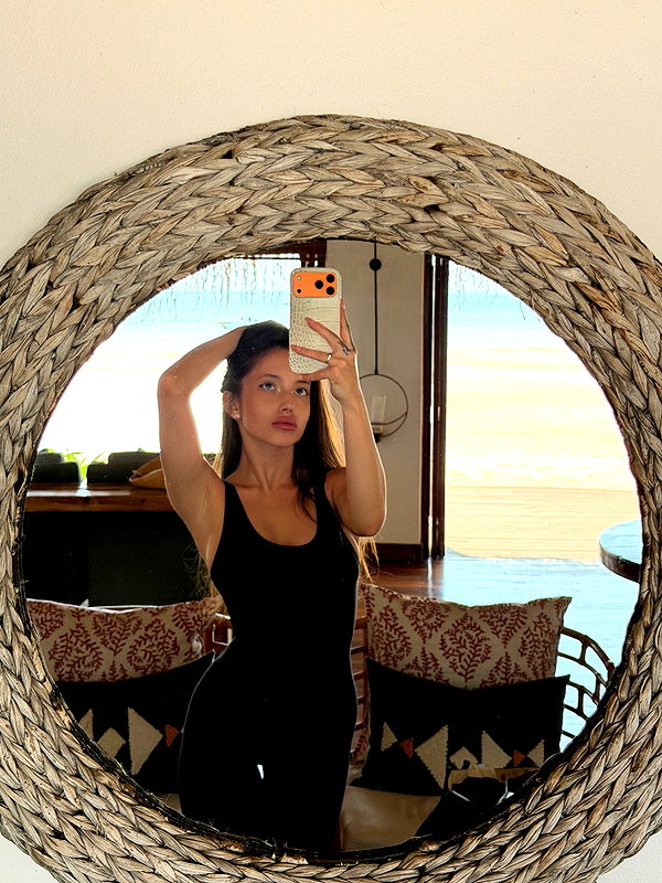 pol_cherie instagram image archive image