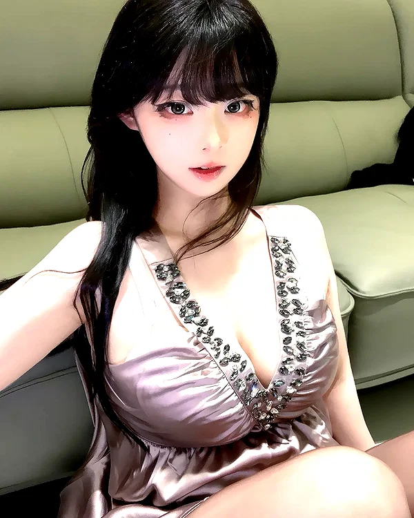 yingyinng_ instagram image archive image