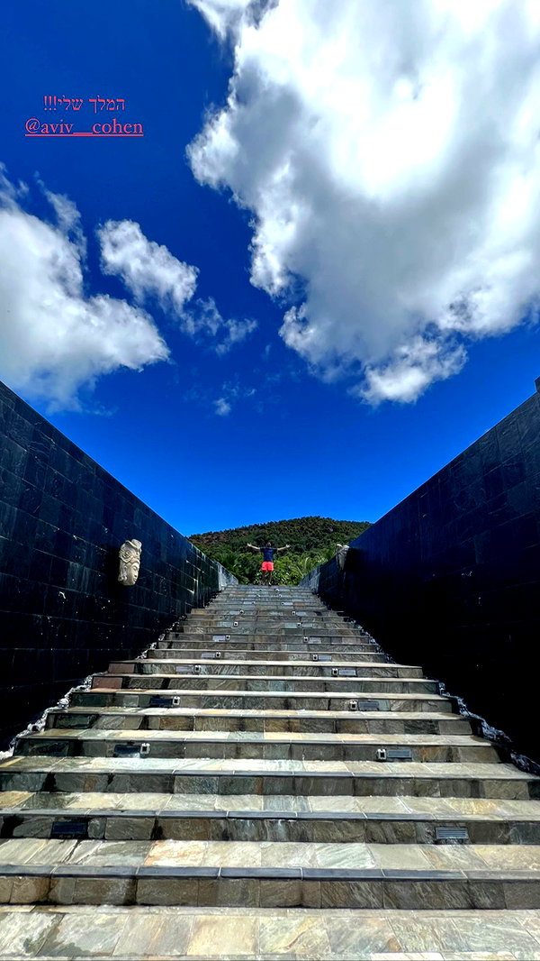 barzomer instagram image archive image