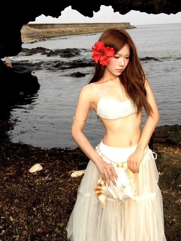 lyhythuedoxinh instagram image archive image