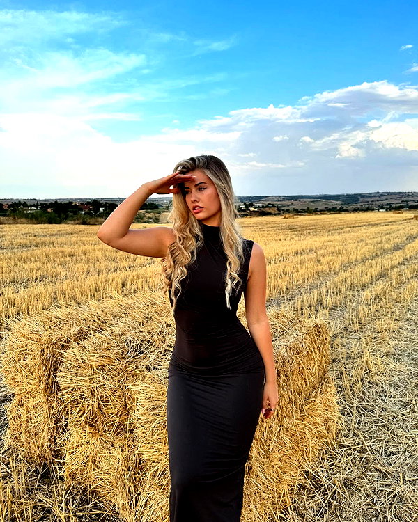 tatianakaer instagram image archive image