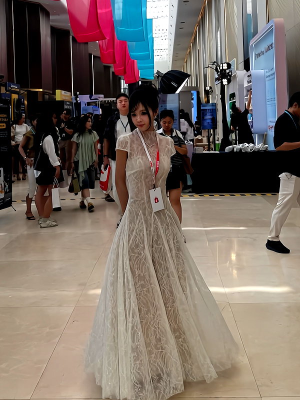 lyhythuedoxinh instagram image archive image