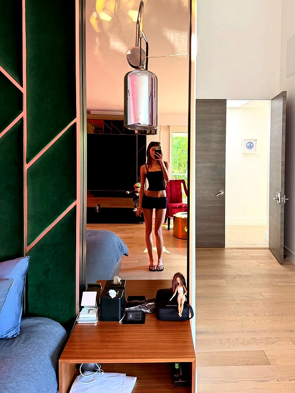 solveyyyy instagram image archive image