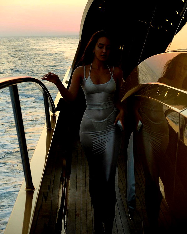 veroni22ka instagram image archive image