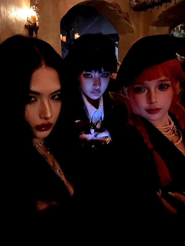 ll.lu1s instagram image archive image