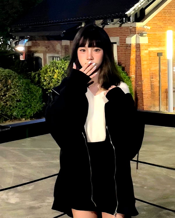 52._.0921 instagram image archive image