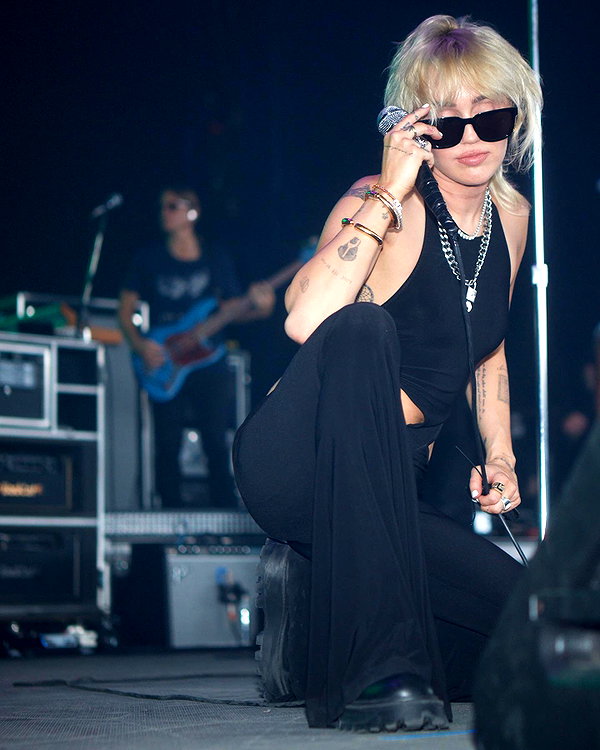 mileycyrus instagram image archive image