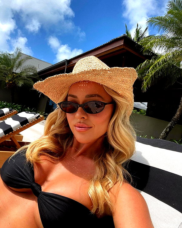 allieauton instagram image archive image