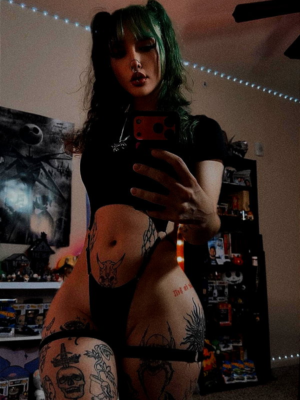 luucifina instagram image archive image