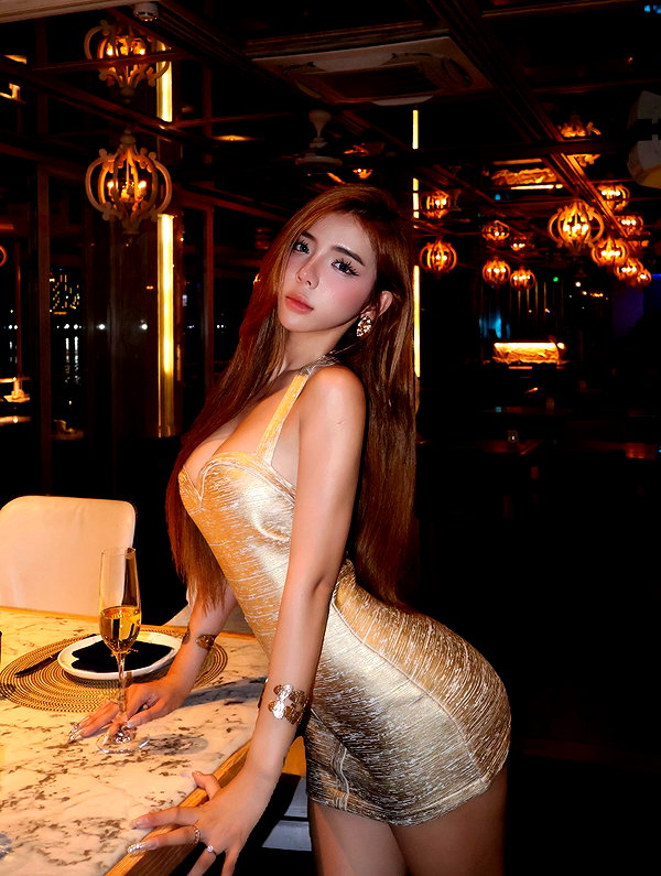 lyhythuedoxinh instagram image archive image