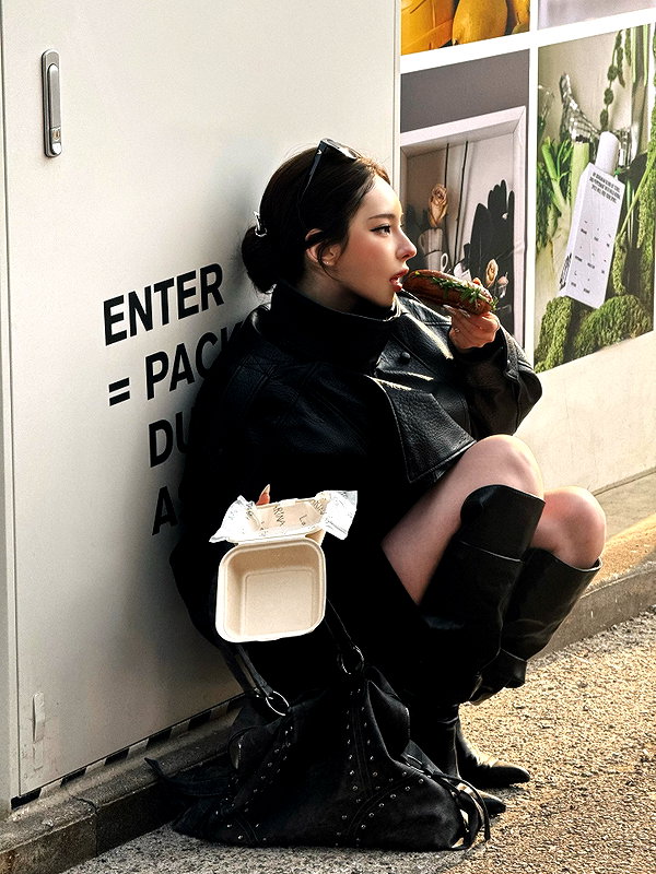 yuna_1_27 instagram image archive image