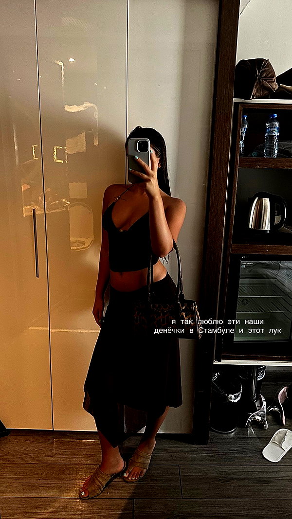 veroni22ka instagram image archive image