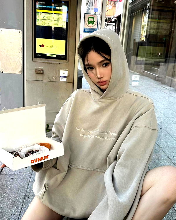 fair_mua instagram image archive image