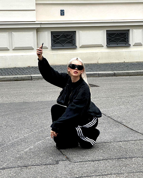 girlcalledluca instagram image archive image
