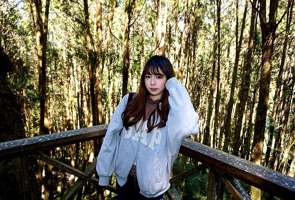 2.hui__ instagram image archive image