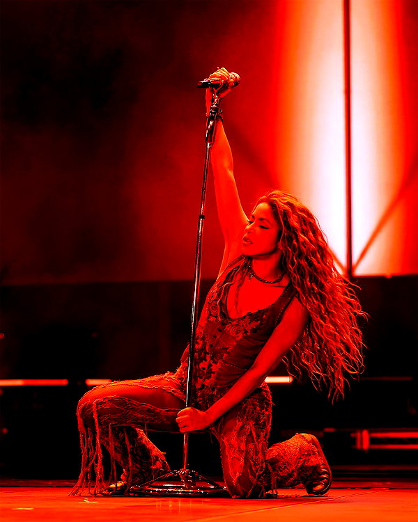 shakira instagram image archive image