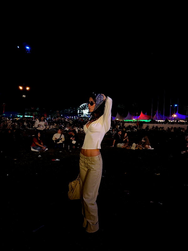 ainaratorneg instagram image archive image