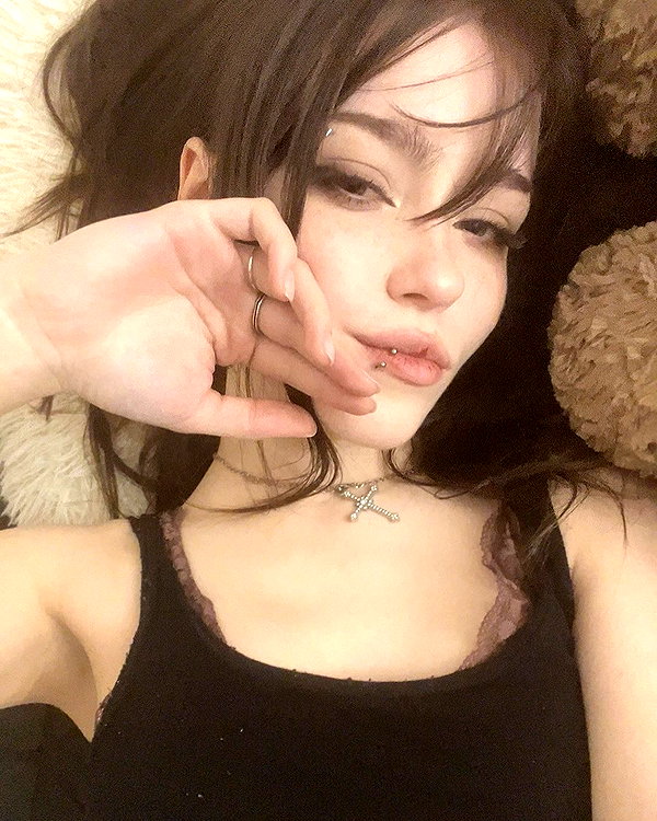 l1zev instagram image archive image