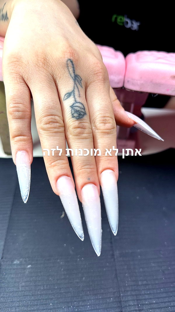 nails.by.natashi instagram image archive image