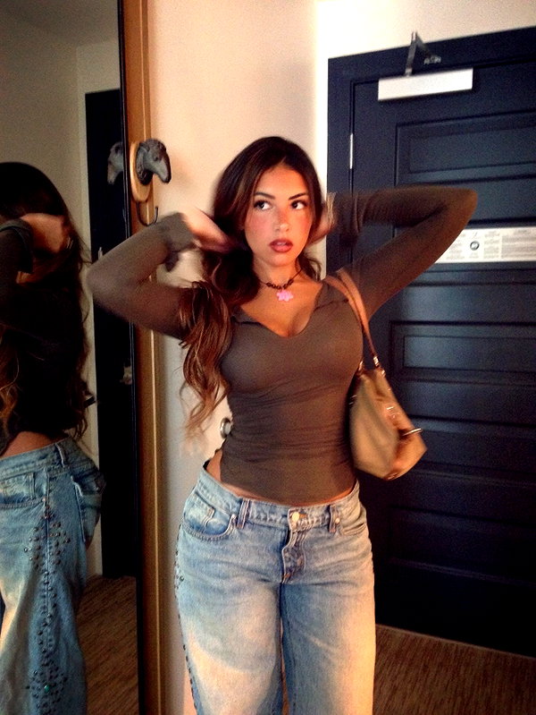gabimfmoura instagram image archive image