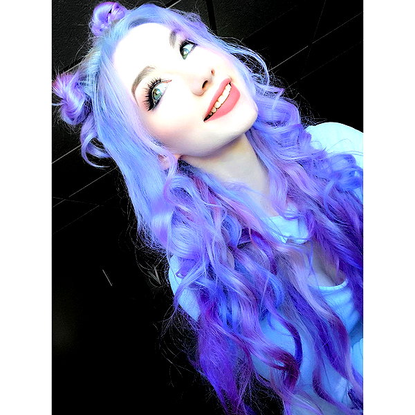 danielle.mercedie instagram image archive image