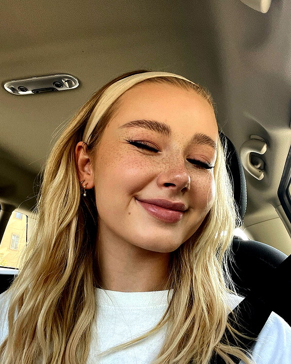 lilih instagram image archive image
