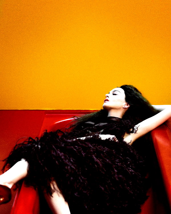 annehathaway instagram image archive image