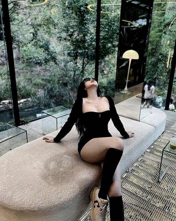 lyhythuedoxinh instagram image archive image