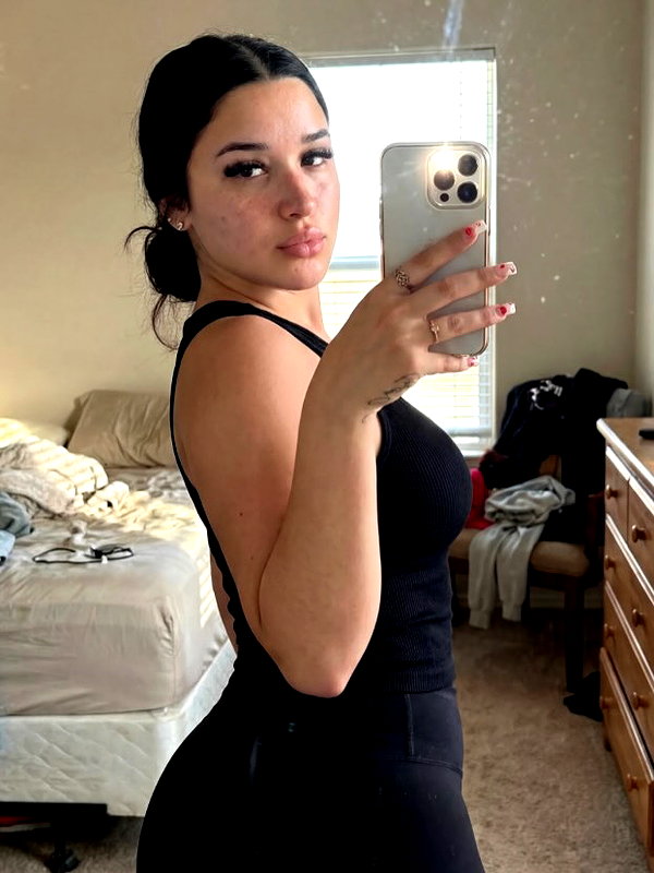 itsalexiiiss instagram image archive image