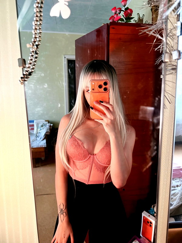 arti_0._.0 instagram image archive image