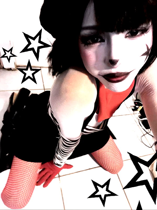 ki.re.ina instagram image archive image