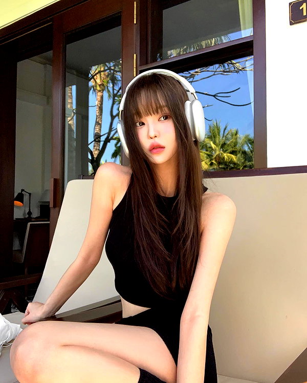 daxbin instagram image archive image