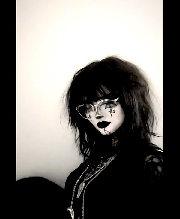 darkblueyoshii instagram image archive image