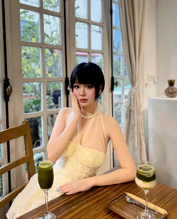 lyhythuedoxinh instagram image archive image