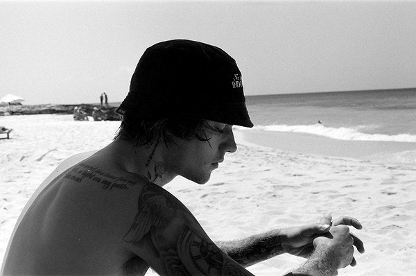 haileybieber instagram image archive image