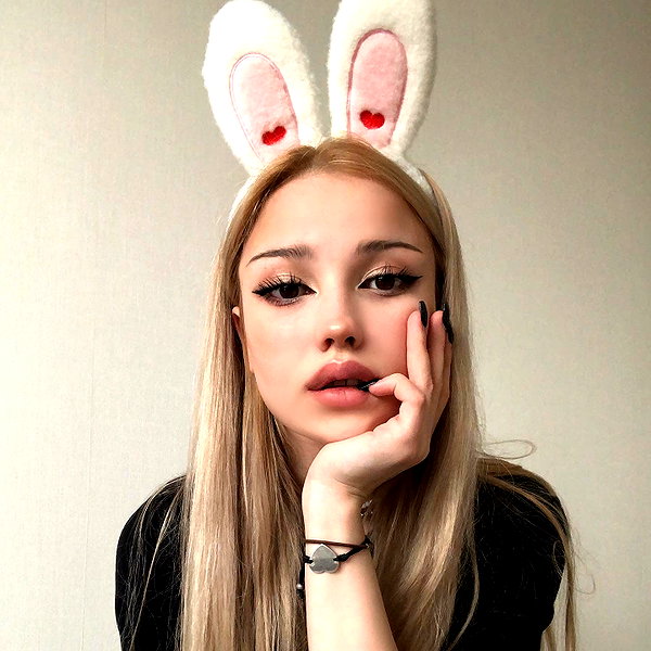 aseynat0r instagram image archive image