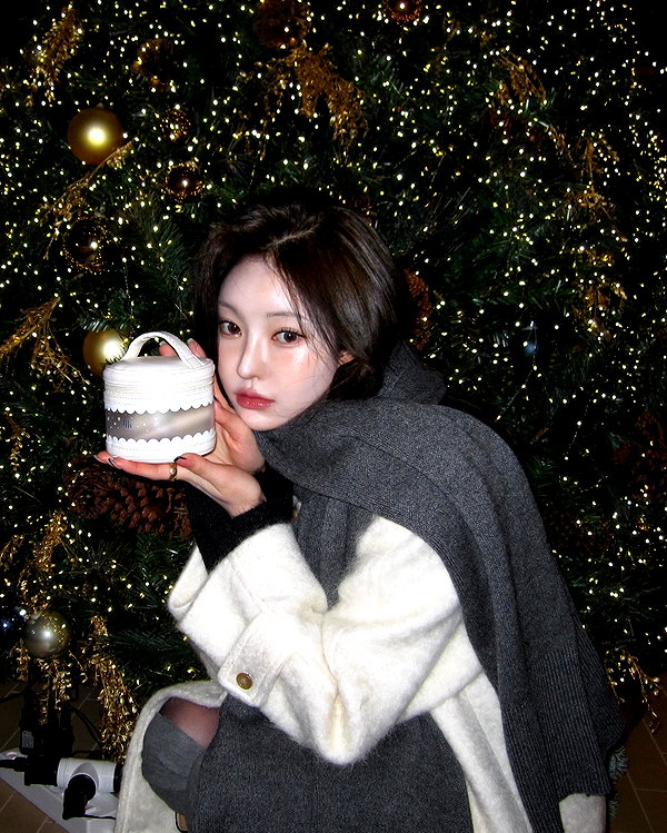 daxbin instagram image archive image