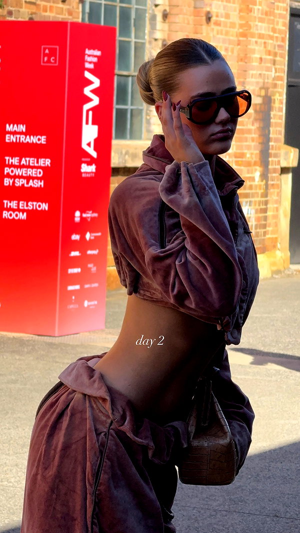 sophadophaa_ instagram image archive image