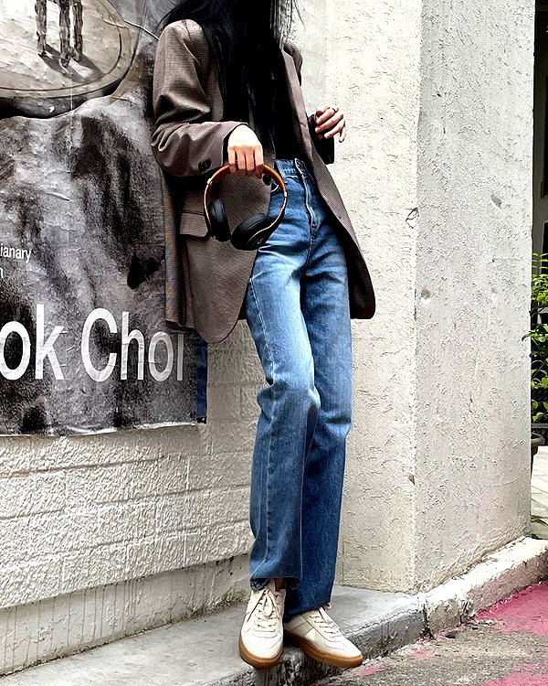 daxbin instagram image archive image