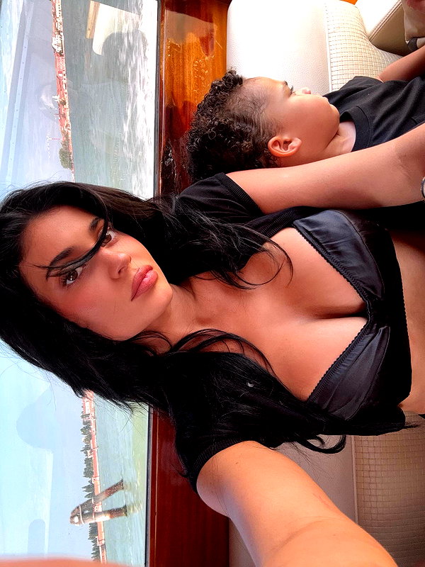 kyliejenner instagram image archive image