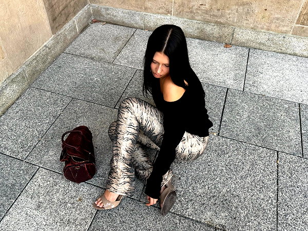 karolinaawasik instagram image archive image
