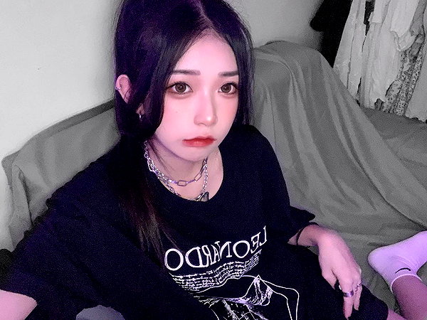 nixqq.425_ instagram image archive image